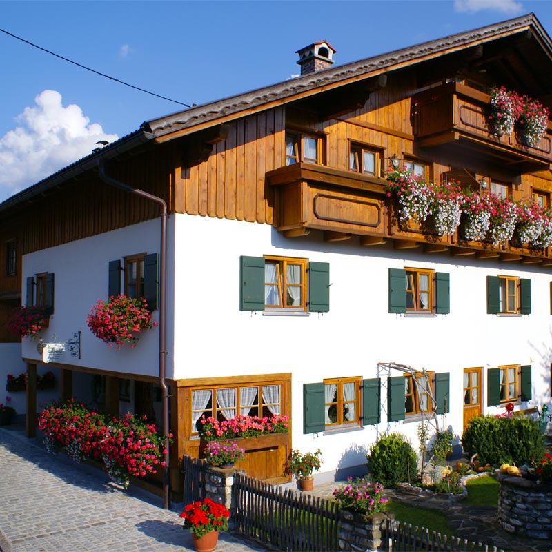 Haus beim Bäremang in Schwangau, Ferienwohnungen und Gästezimmer